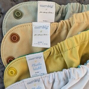 Esembly Size 1 Diapers & Covers